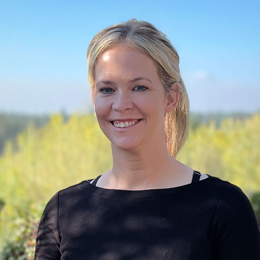 bec-team-whitney-scott